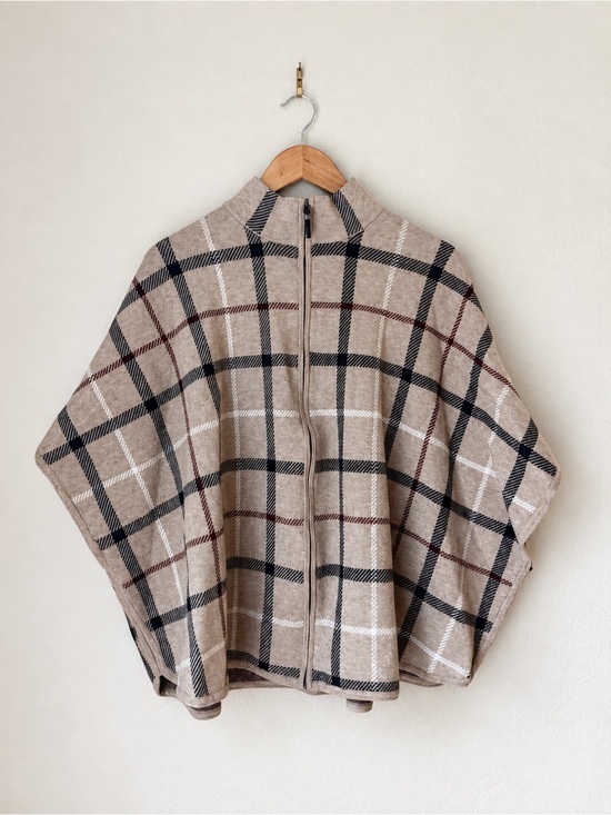 Tahari Jackets & Blazers - Tahari Plaid Zip Front Cape Poncho Jacket L/XL